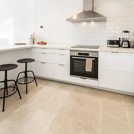 Scandinavian Style Townhouse In Aloha Pueblo בית נופש