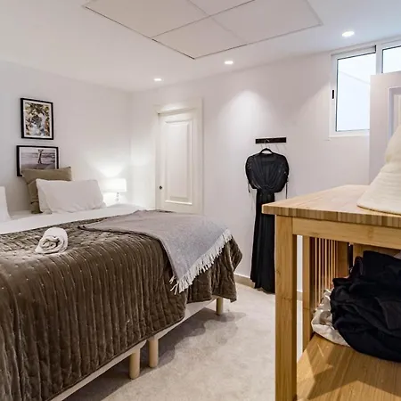 Scandinavian Style Townhouse In Aloha Pueblo * מארבלה
