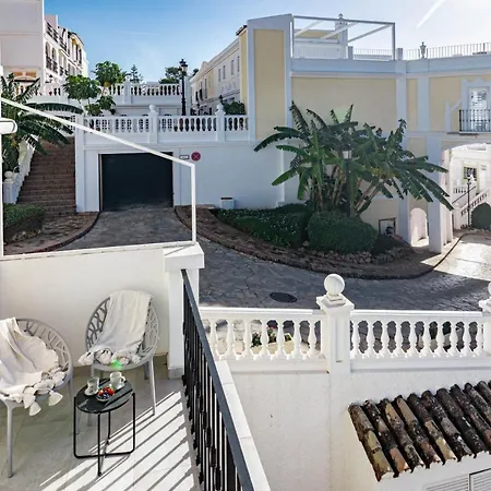 בית נופש Scandinavian Style Townhouse In Aloha Pueblo מארבלה
